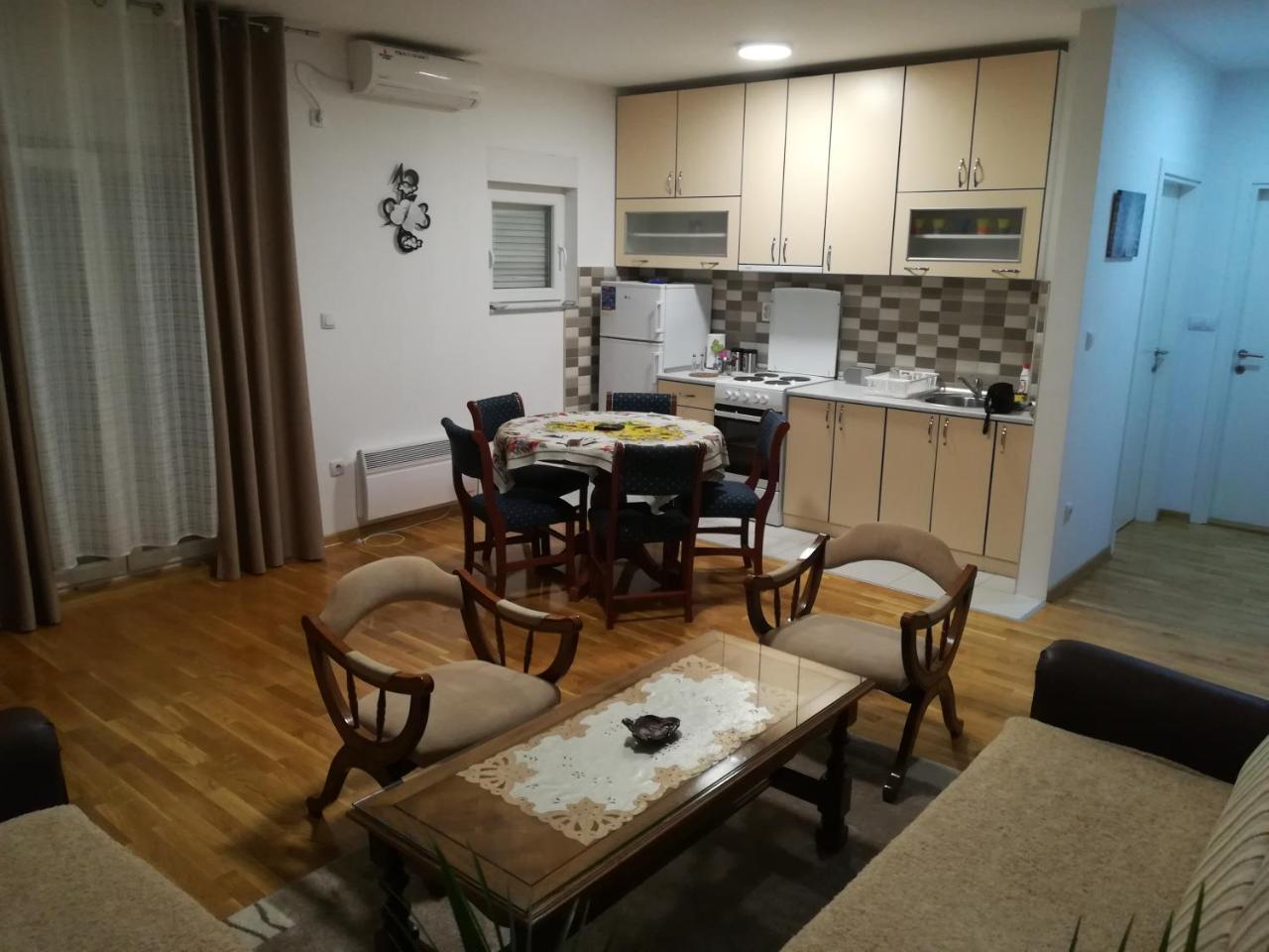 Apartmens Natali Apartment Белград Екстериор снимка